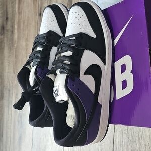 Nike SB Dunk Low Pro Sneakers